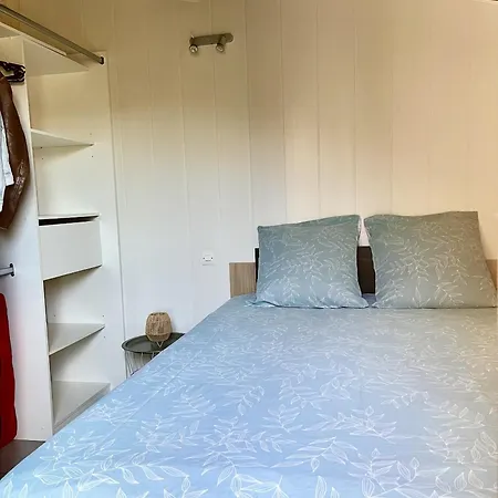 Proche Des Plages De Sable