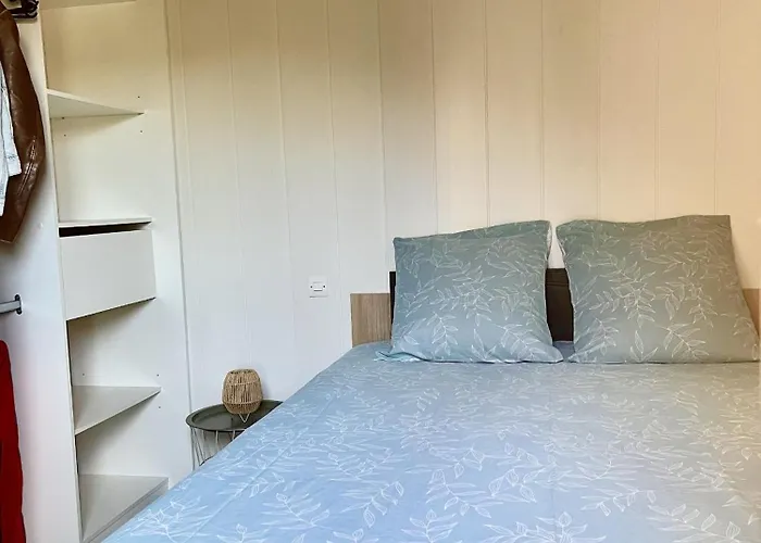 Proche Des Plages De Sable